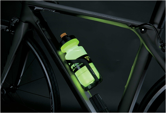 车载自行车LED发光水壶