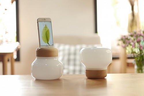 能为iPhone手机充电的创意台灯（Mushroom lamp） 图二