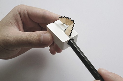 不需要更换刀片的创意卷笔刀（Zirconia Sharpener） 图二
