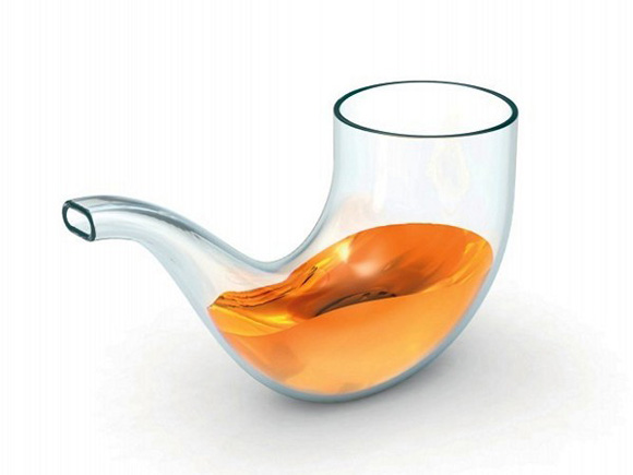 烟斗造型的玻璃酒杯2