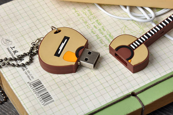 USB2U吉他造型云U盘 图一