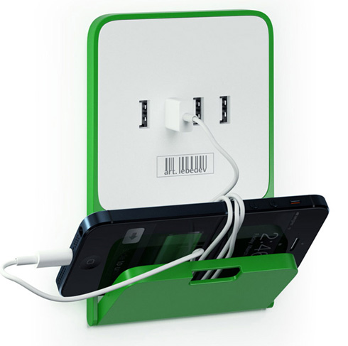自带折叠支架的USB插座（Zaryadkus USB Socket）图二