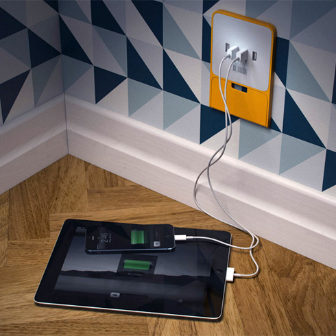自带折叠支架的USB插座（Zaryadkus USB Socket） 图三